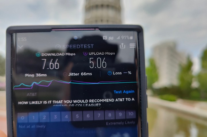 نتائج Speedtest على هاتف Samsung Galaxy S22 Ultra.